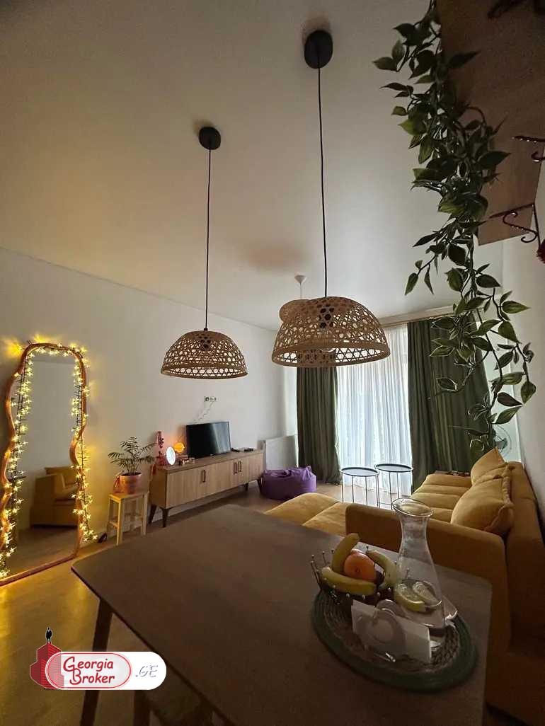 იყიდება ახალი გარემონტებული 2 ოთახიანი ბინა