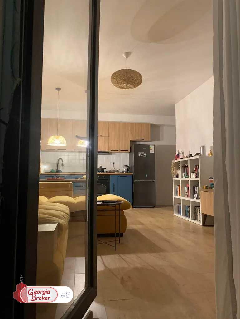 იყიდება ახალი გარემონტებული 2 ოთახიანი ბინა