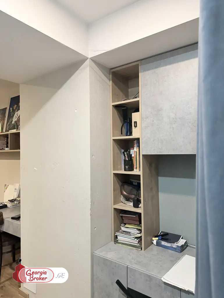 продается квартира с новым ремонтом 5-комнат