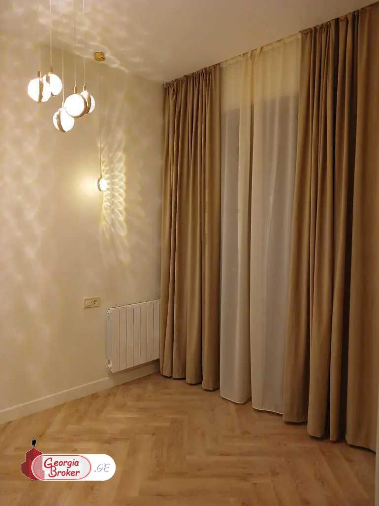 იყიდება ახალი გარემონტებული 4 ოთახიანი ბინა