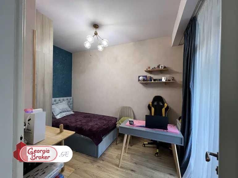 იყიდება ახალი გარემონტებული 3 ოთახიანი ბინა