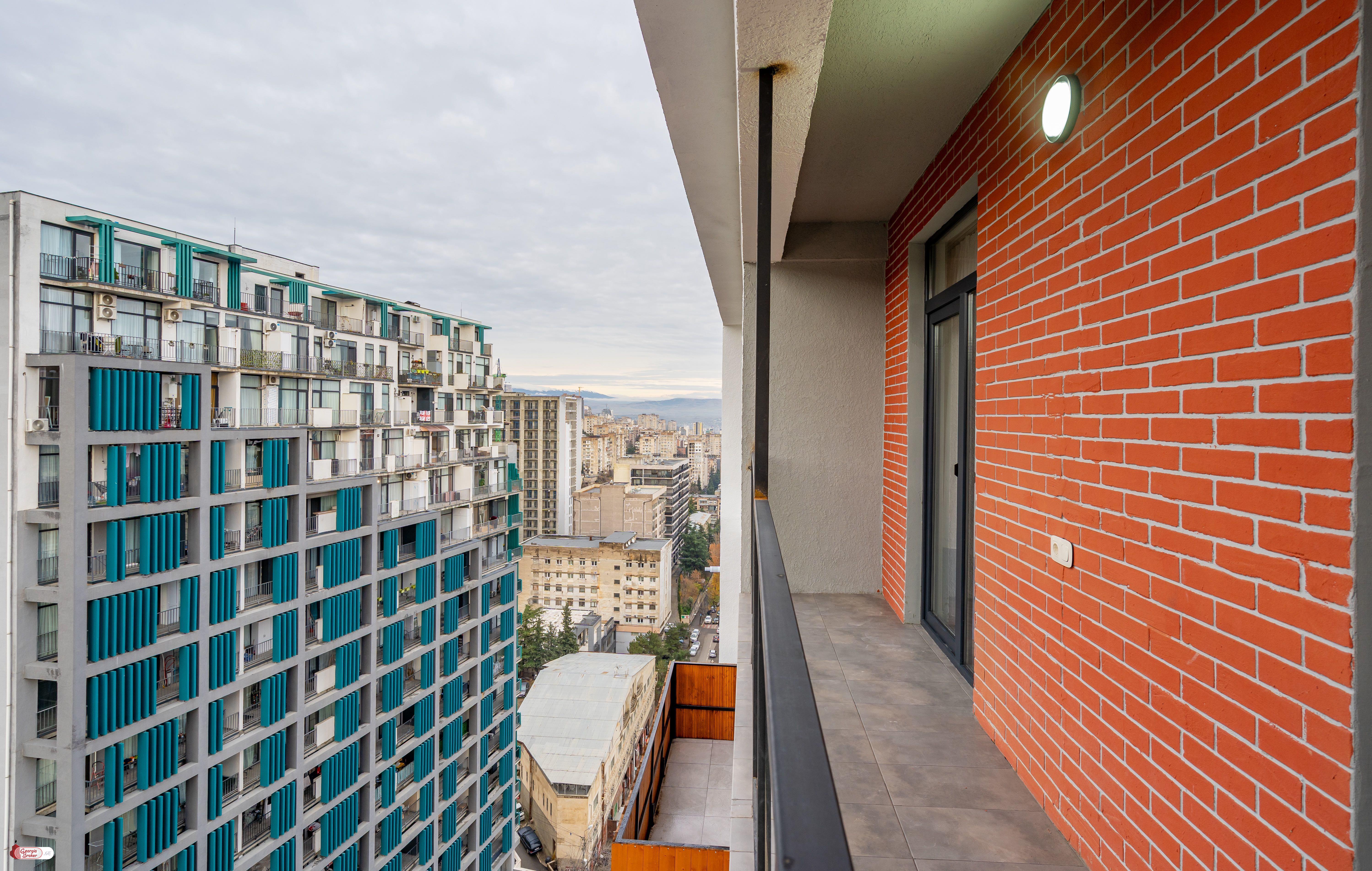 nearly repaired 2-room apartment for sale