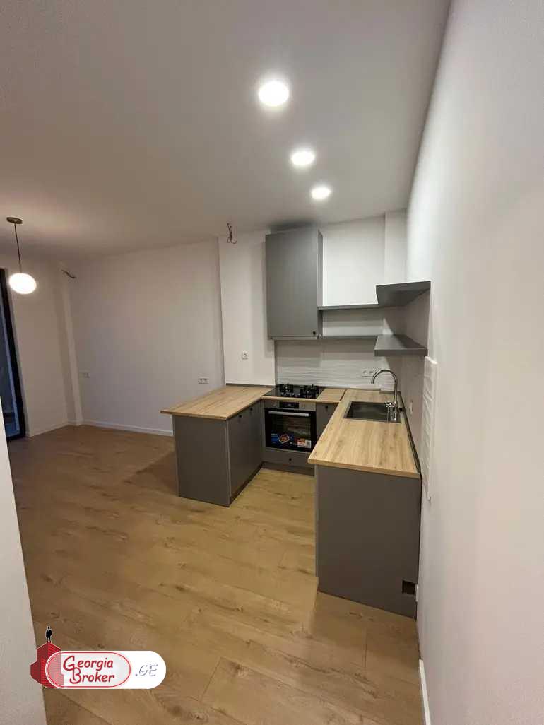 продается квартира с новым ремонтом 2-комнаты