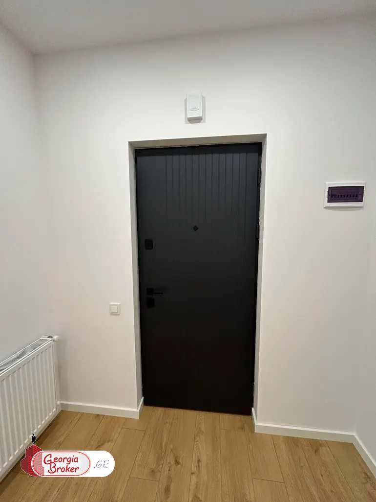 продается квартира с новым ремонтом 2-комнаты