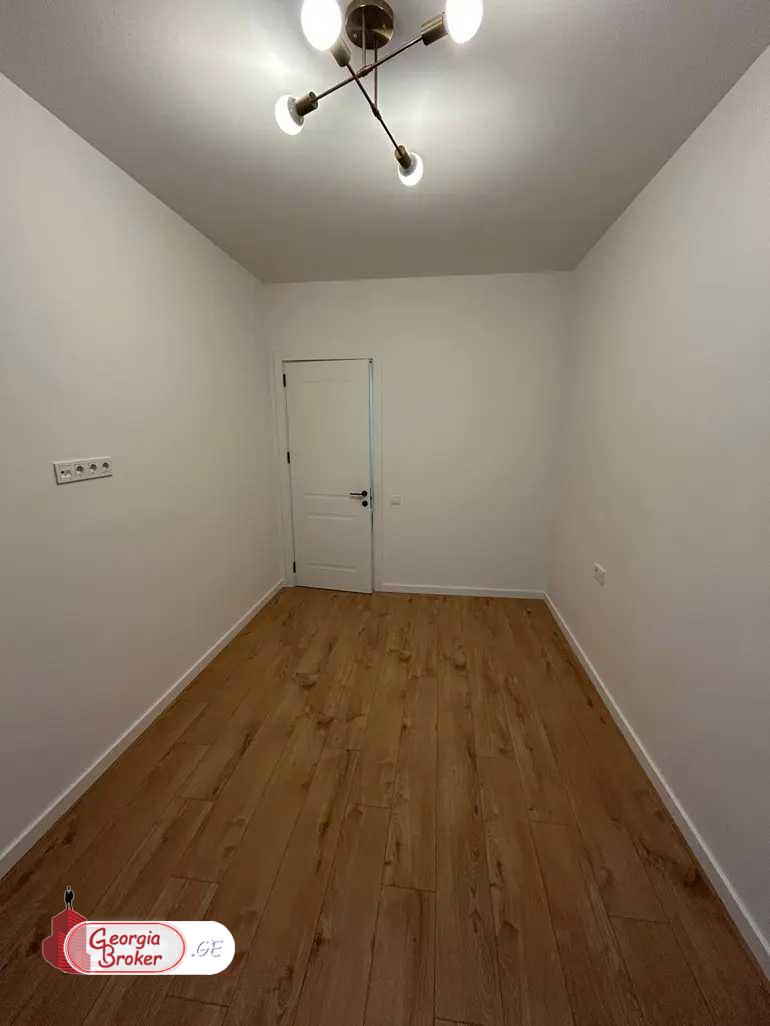 продается квартира с новым ремонтом 2-комнаты