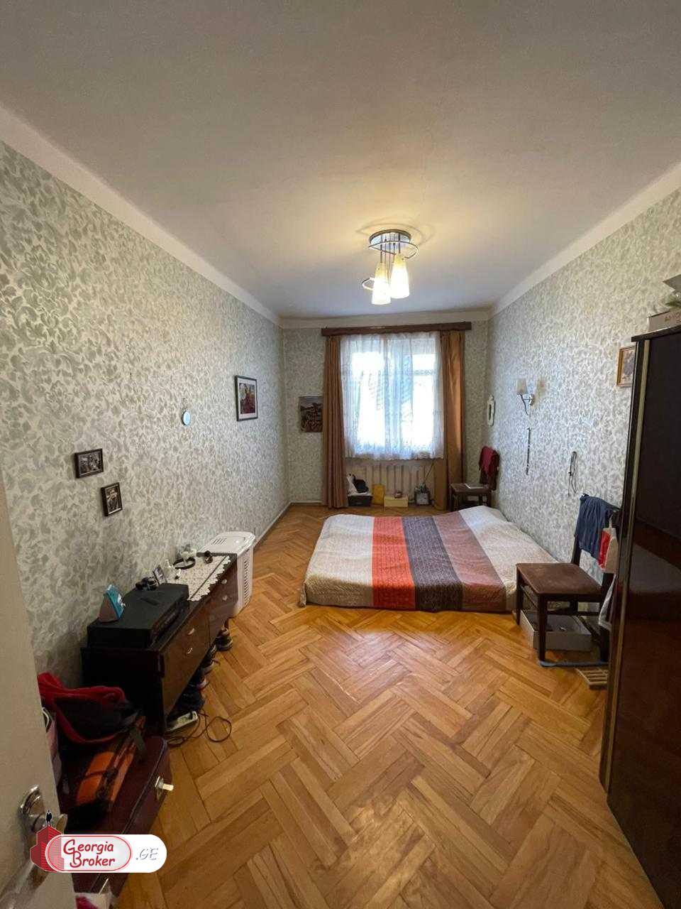 იყიდება ახალი გარემონტებული 3 ოთახიანი ბინა