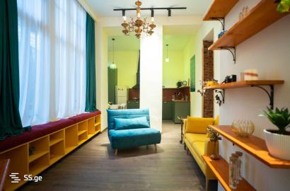 იყიდება ახალი გარემონტებული 2 ოთახიანი ბინა