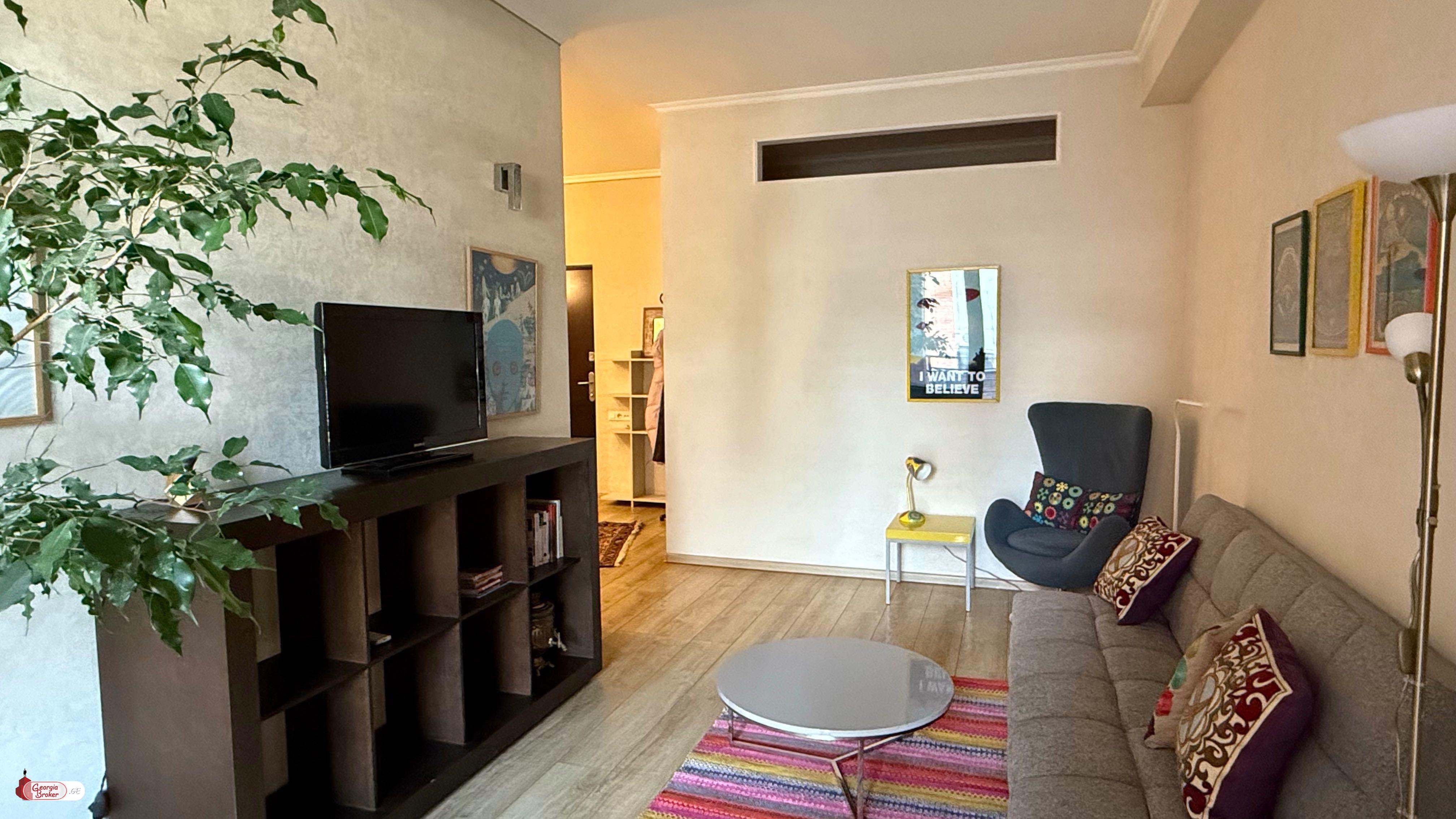 იყიდება ახალი გარემონტებული 2 ოთახიანი ბინა