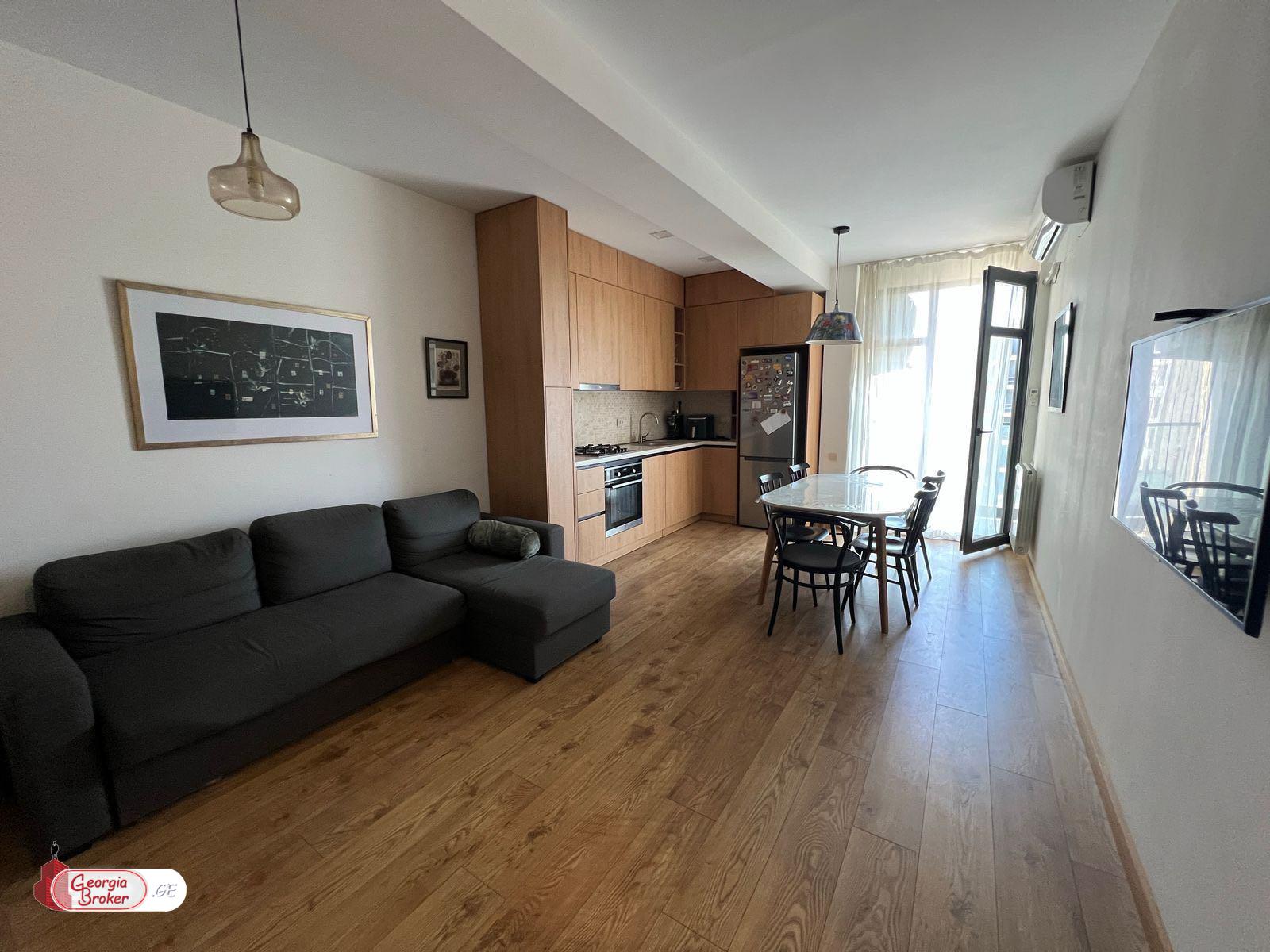 nearly repaired 3-room apartment for sale