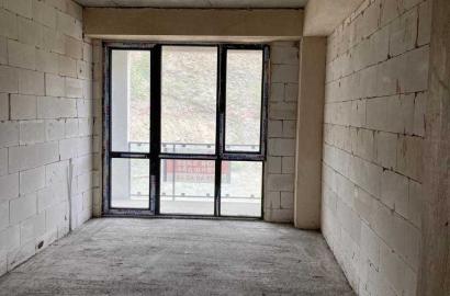 nearly repaired 2-room apartment for sale