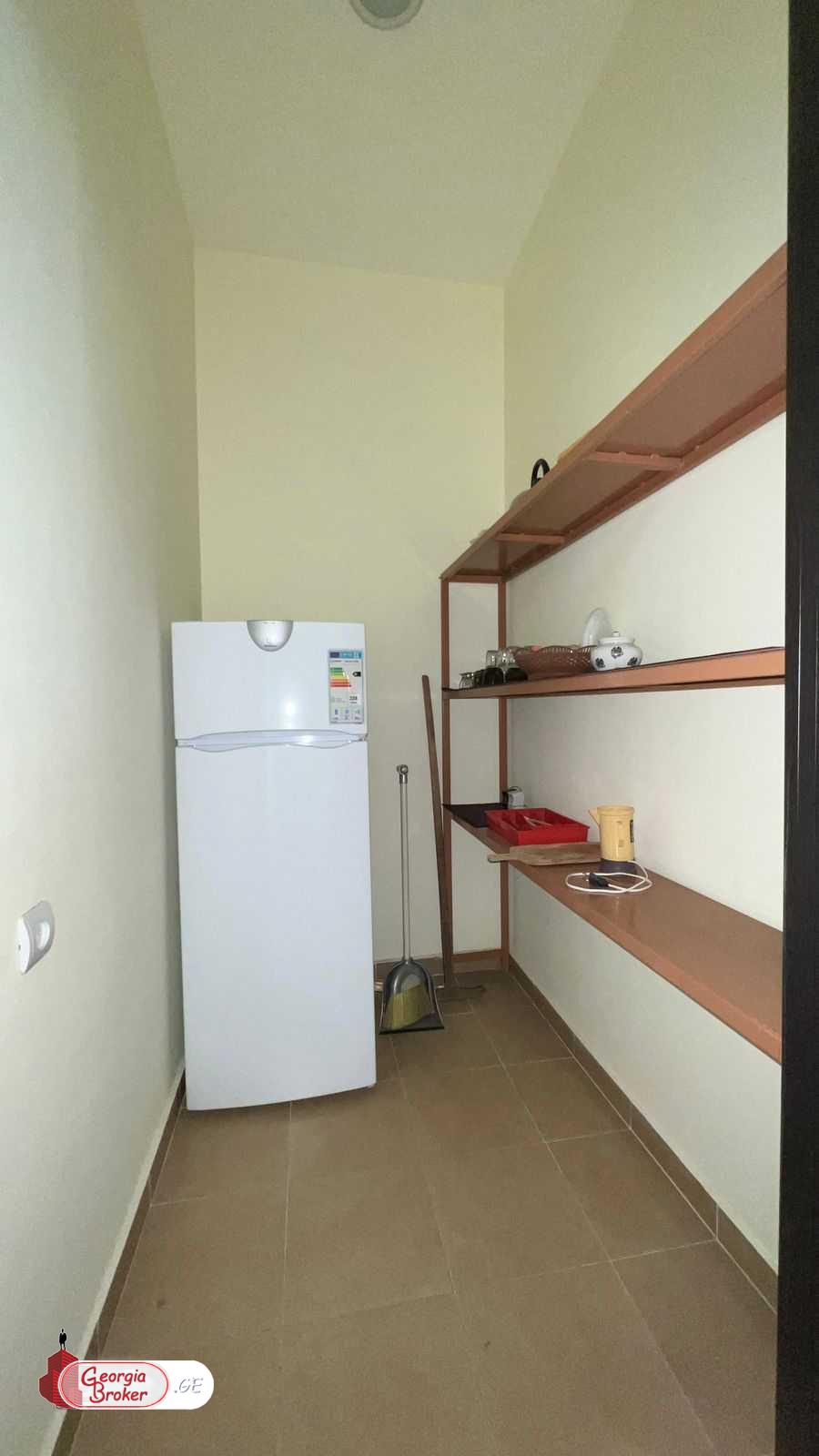 ქირავდება ახალი გარემონტებული საოფისე ფართი