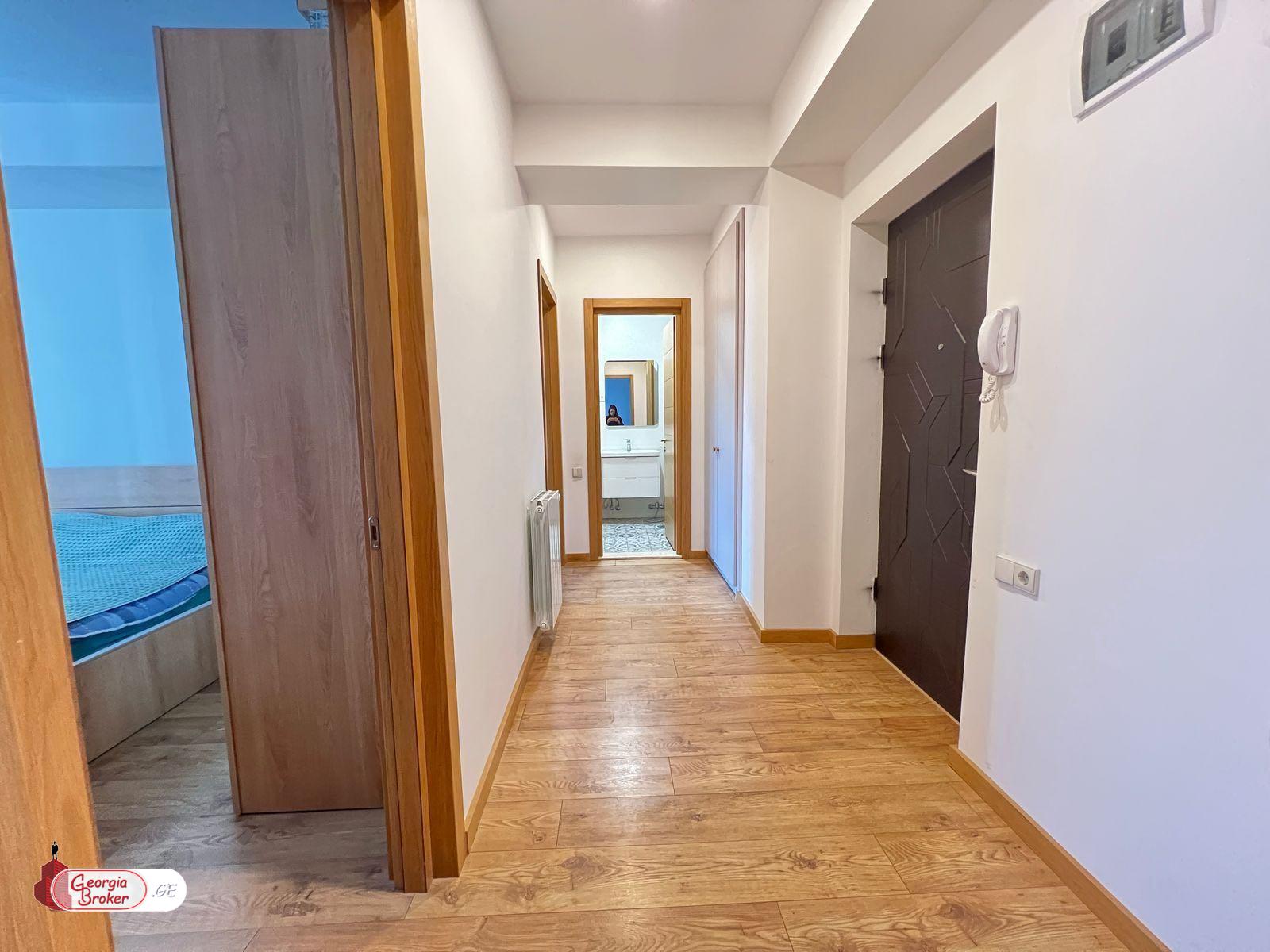 nearly repaired 3-room apartment for sale