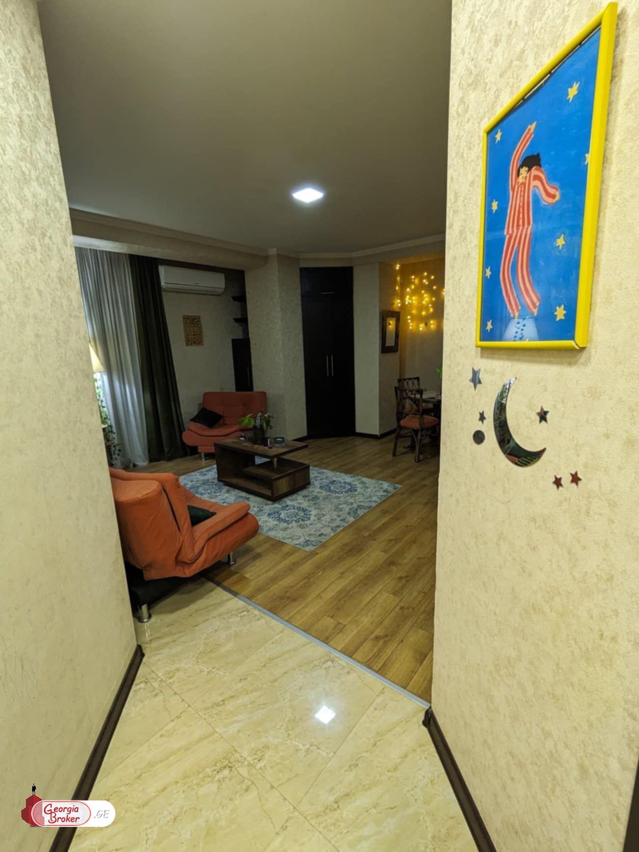 იყიდება ახალი გარემონტებული 3 ოთახიანი ბინა