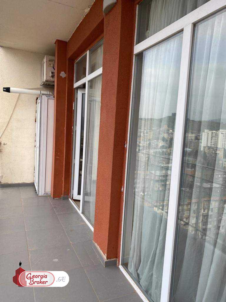 იყიდება ახალი გარემონტებული 2 ოთახიანი ბინა