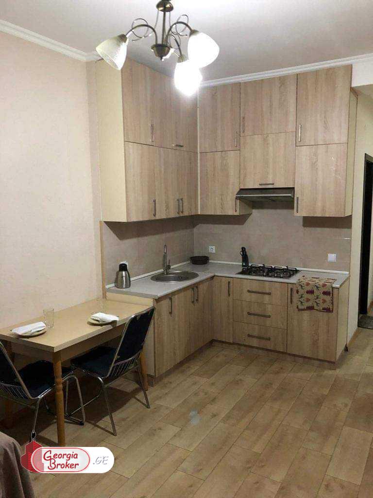 იყიდება ახალი გარემონტებული 2 ოთახიანი ბინა