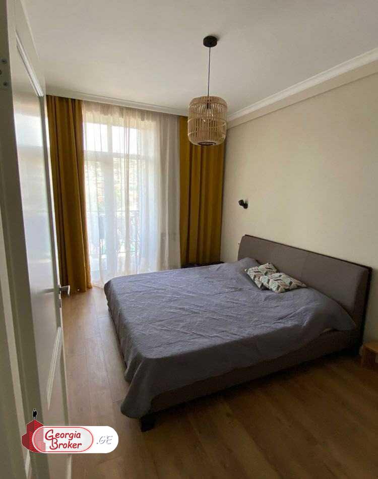 იყიდება ახალი გარემონტებული 2 ოთახიანი ბინა