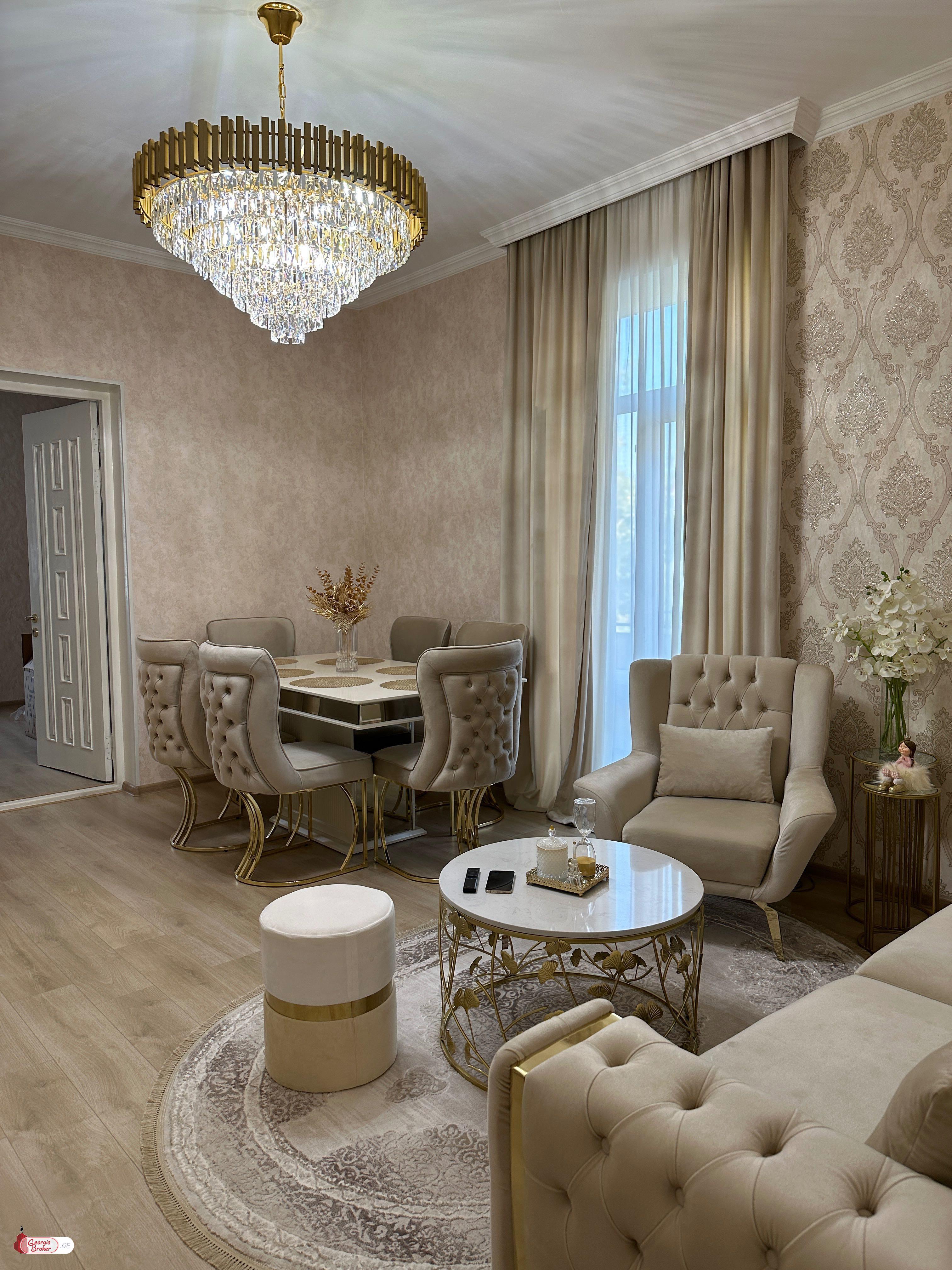 იყიდება ახალი გარემონტებული 4 ოთახიანი ბინა