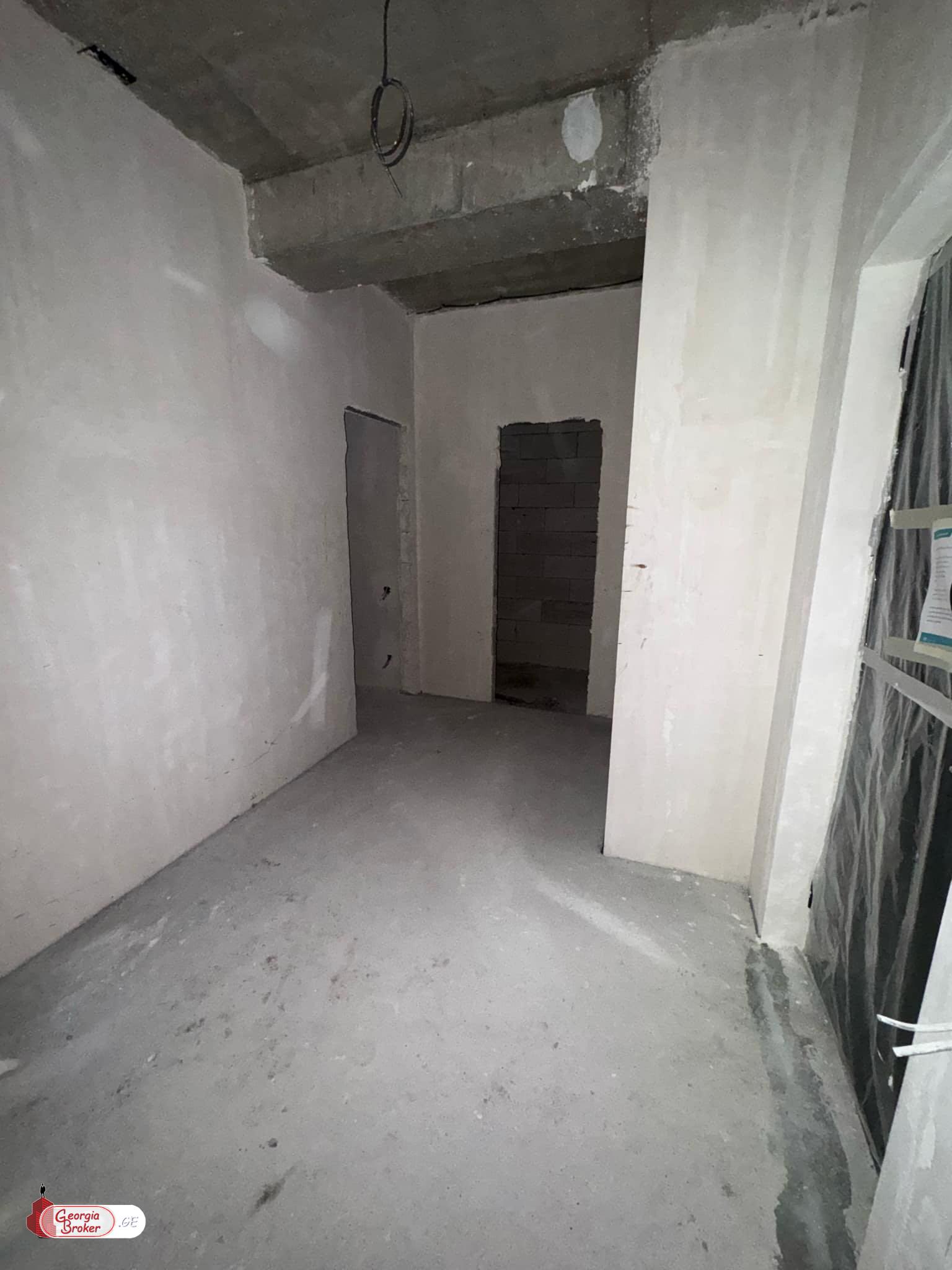 იყიდება ახალი გარემონტებული 3 ოთახიანი ბინა