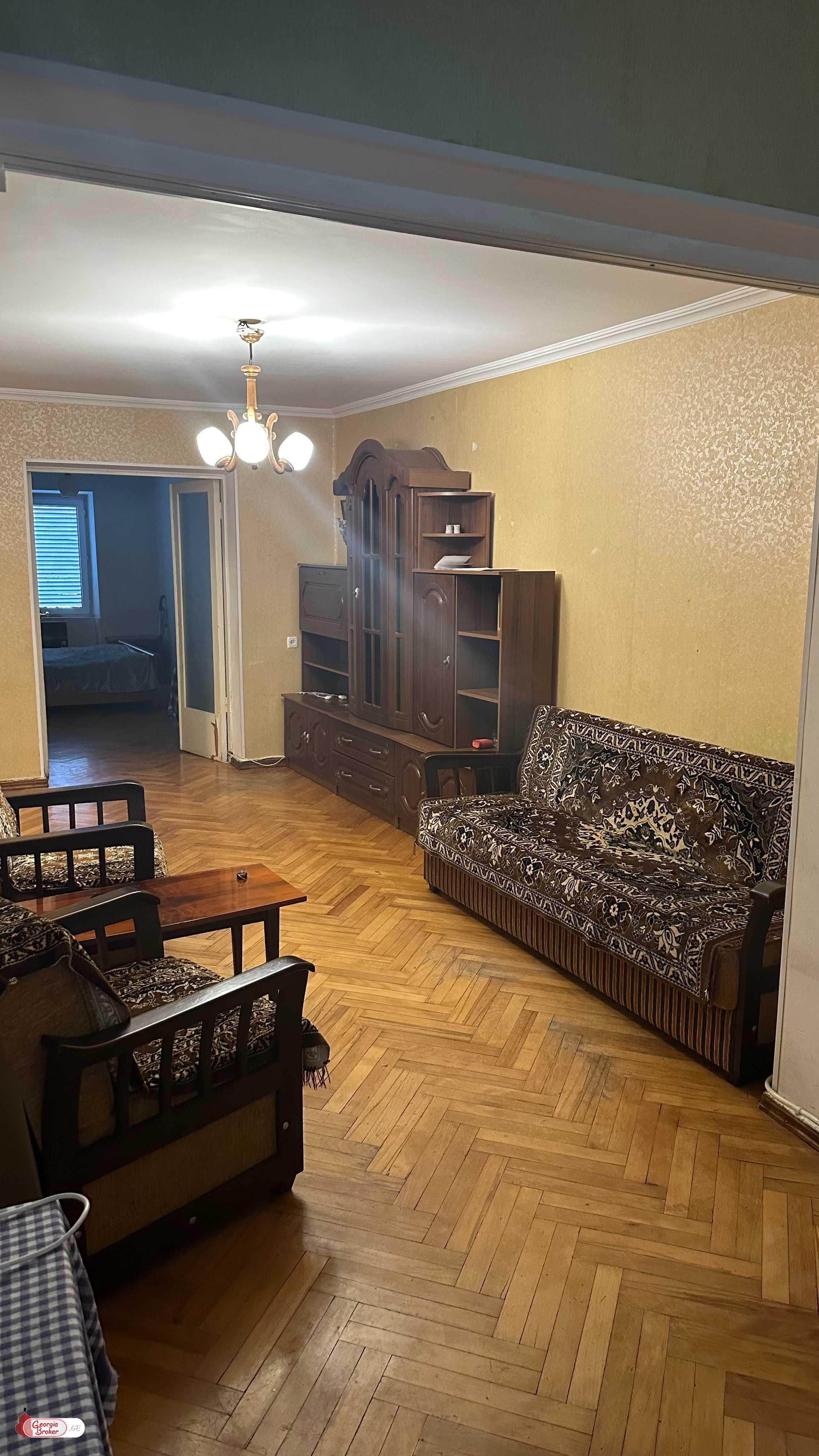 nearly repaired 4-room apartment for sale