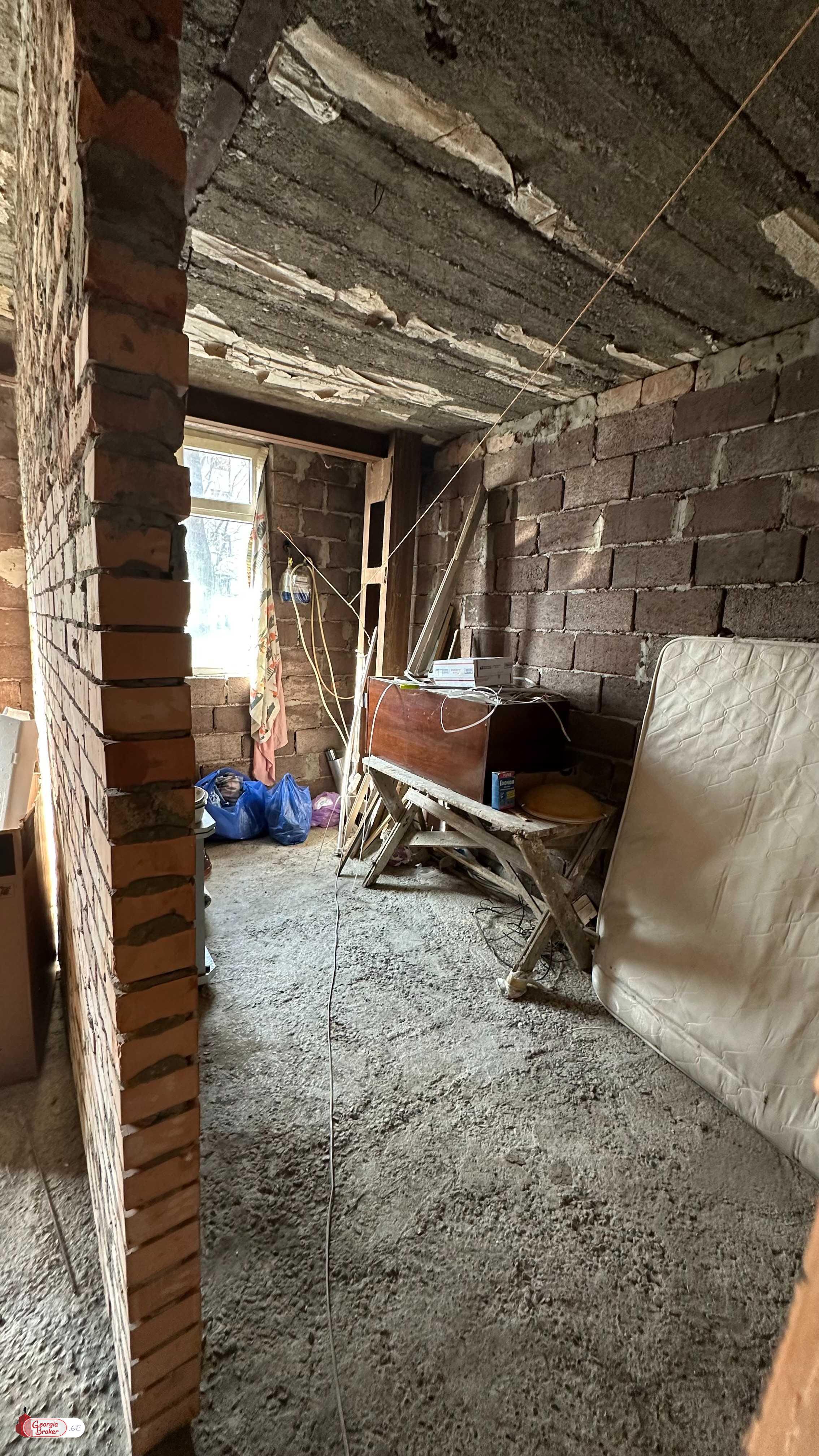 nearly repaired 4-room apartment for sale