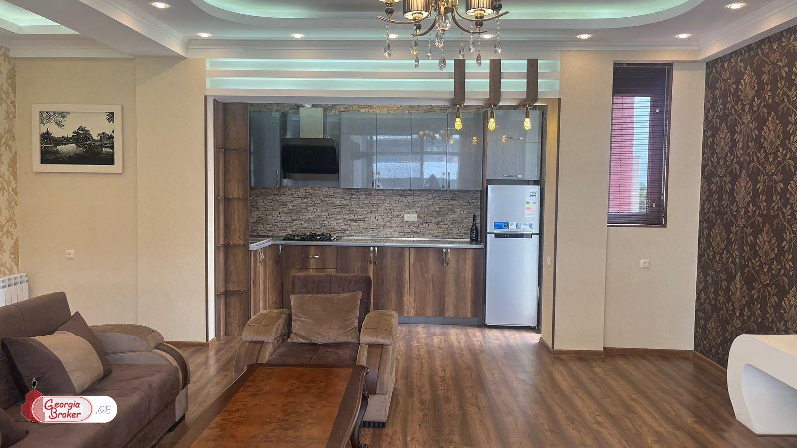 nearly repaired 2-room apartment for sale