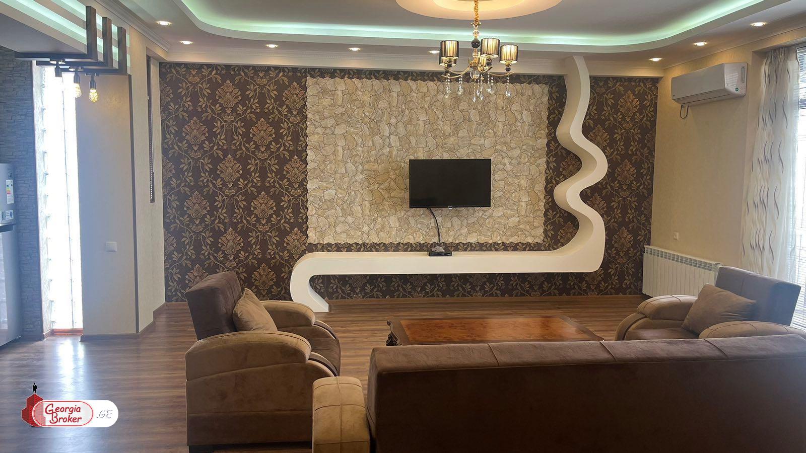 nearly repaired 2-room apartment for sale