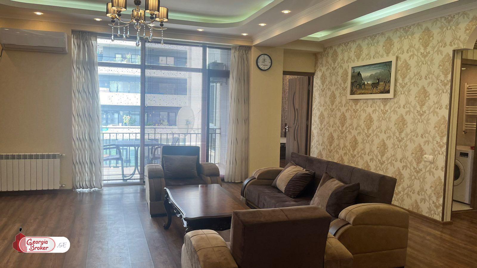 nearly repaired 2-room apartment for sale