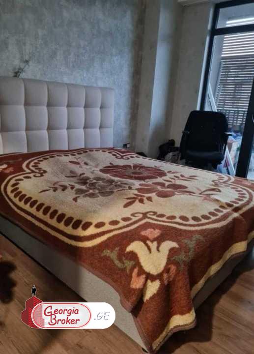 nearly repaired 4-room apartment for sale