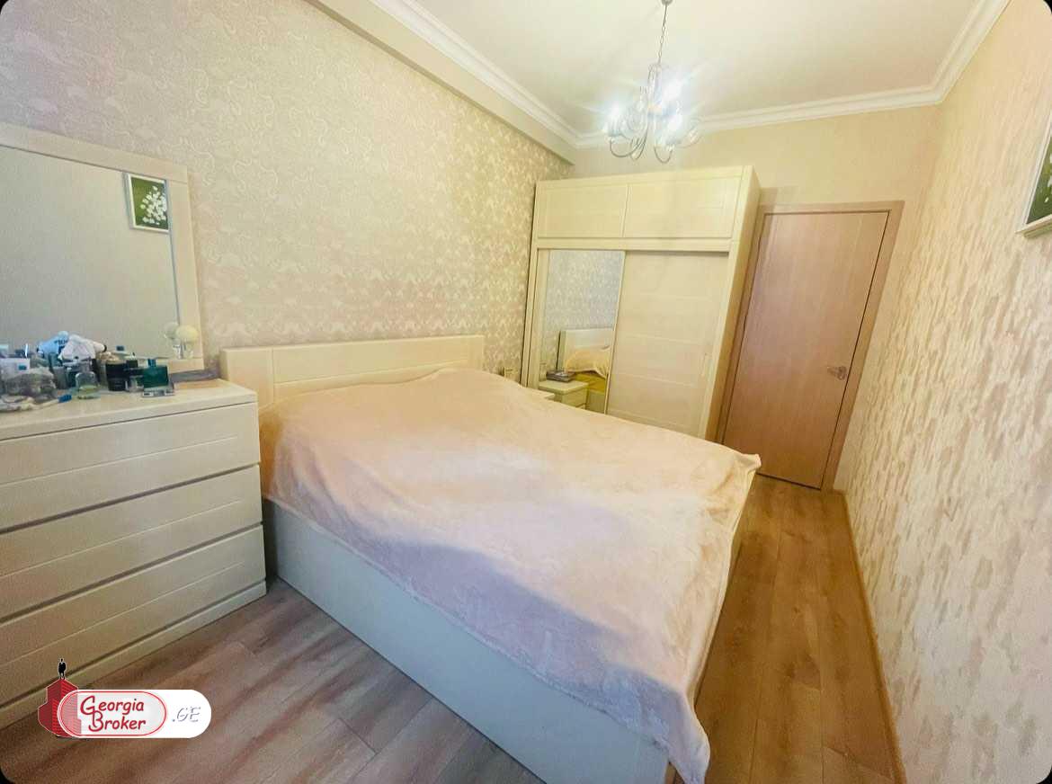 იყიდება ახალი გარემონტებული 3 ოთახიანი ბინა