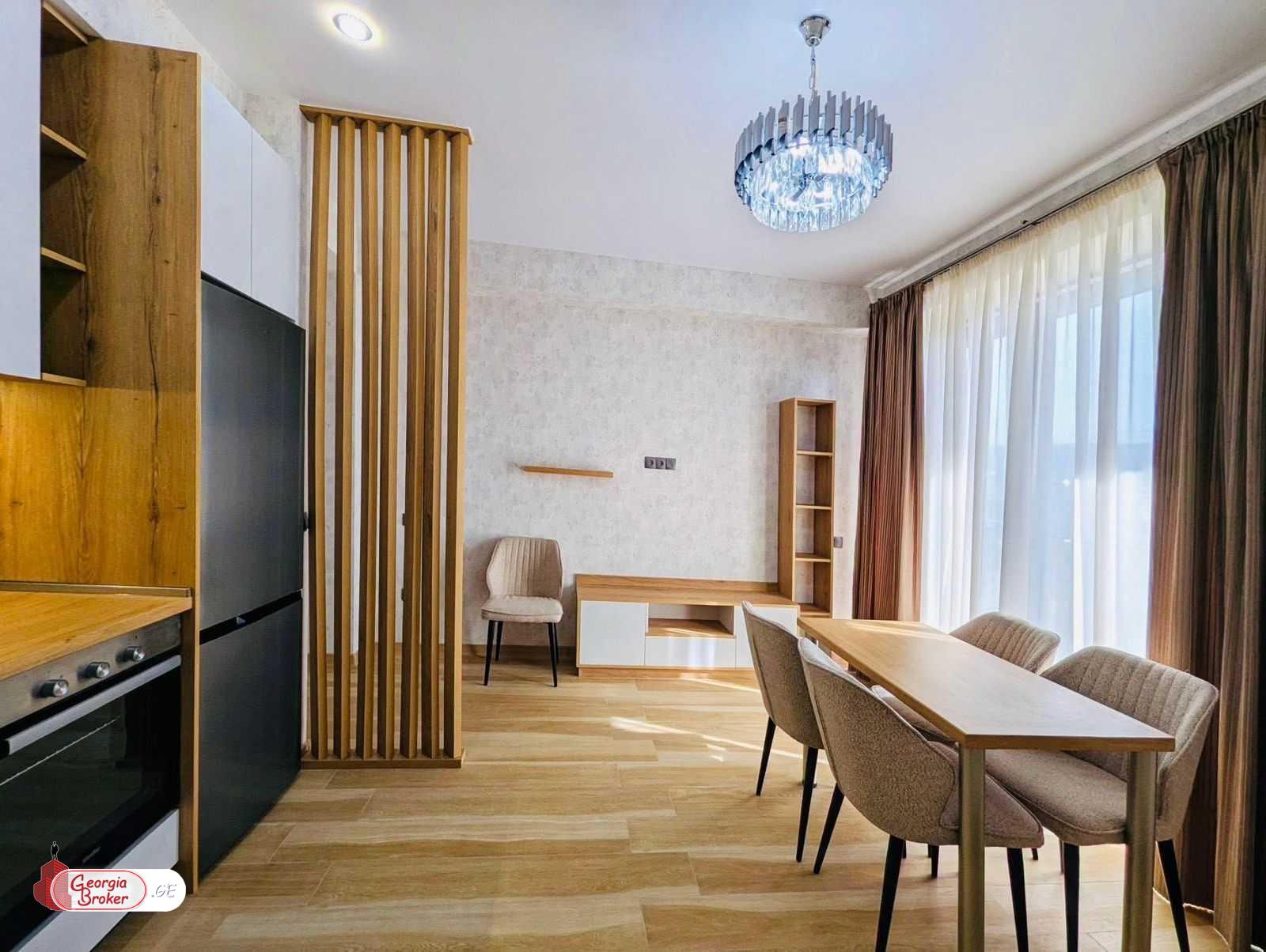 იყიდება ახალი გარემონტებული 3 ოთახიანი ბინა