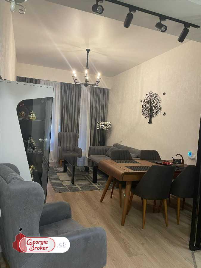 იყიდება ახალი გარემონტებული 3 ოთახიანი ბინა