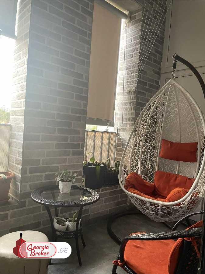 იყიდება ახალი გარემონტებული 3 ოთახიანი ბინა