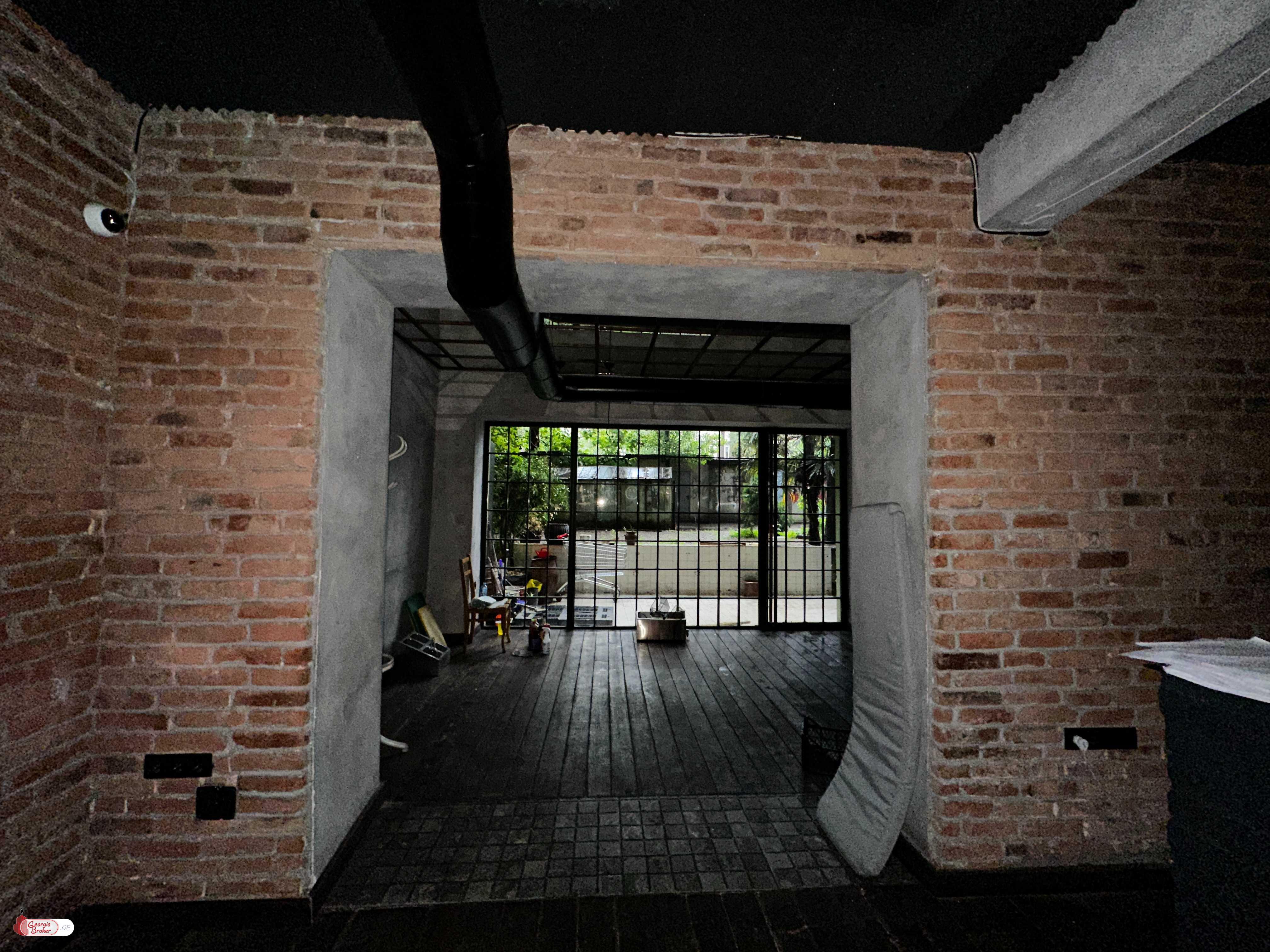 ქირავდება ახალი გარემონტებული საოფისე ფართი