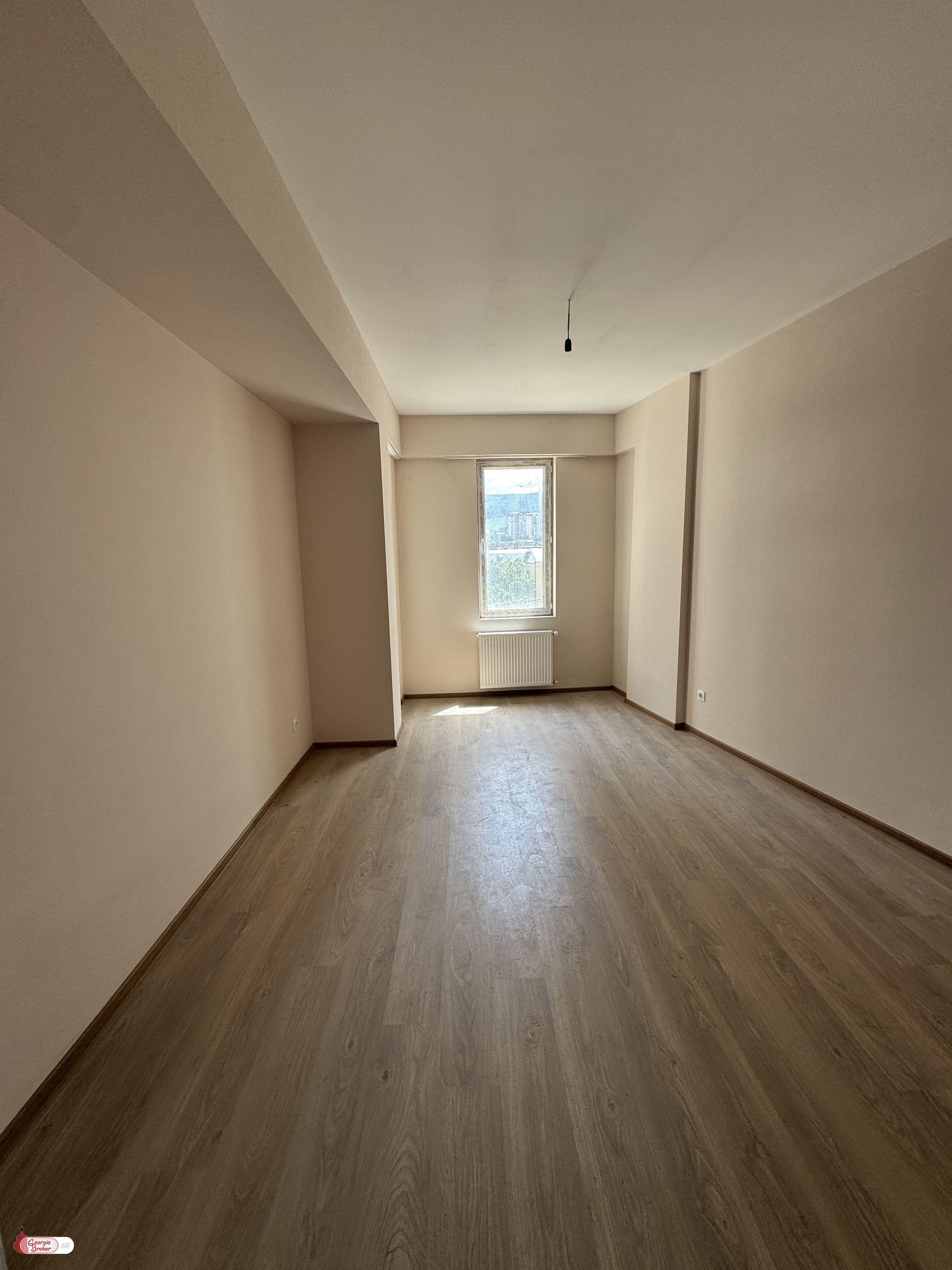 იყიდება ახალი გარემონტებული 3 ოთახიანი ბინა