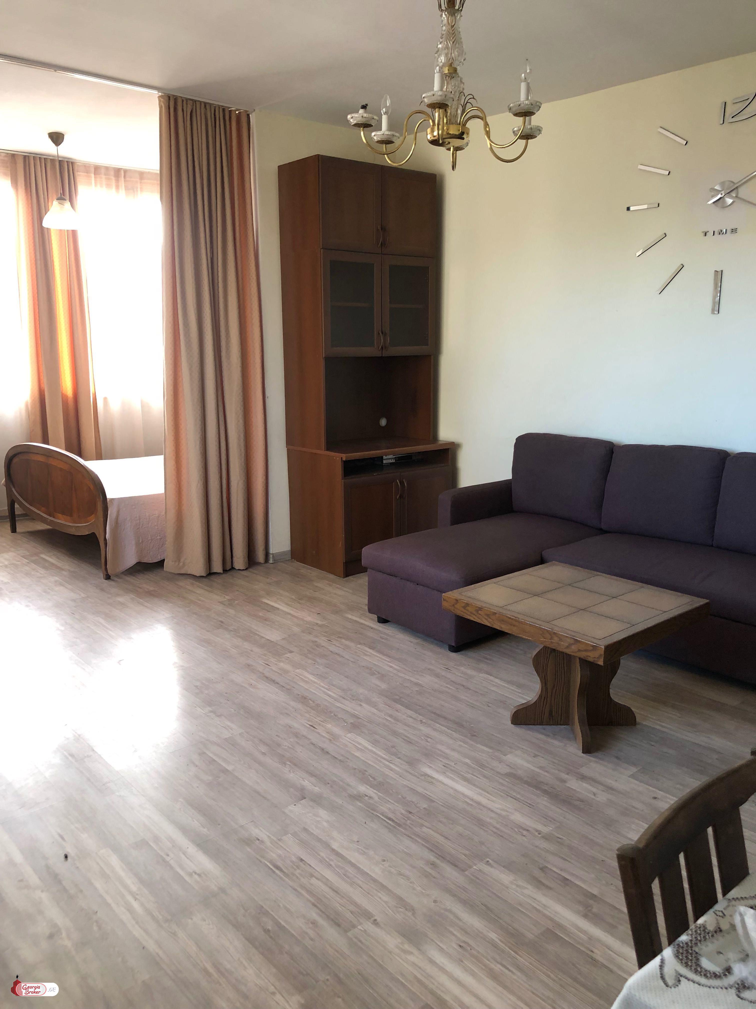 в аренду квартира с новым ремонтом 2-комнаты