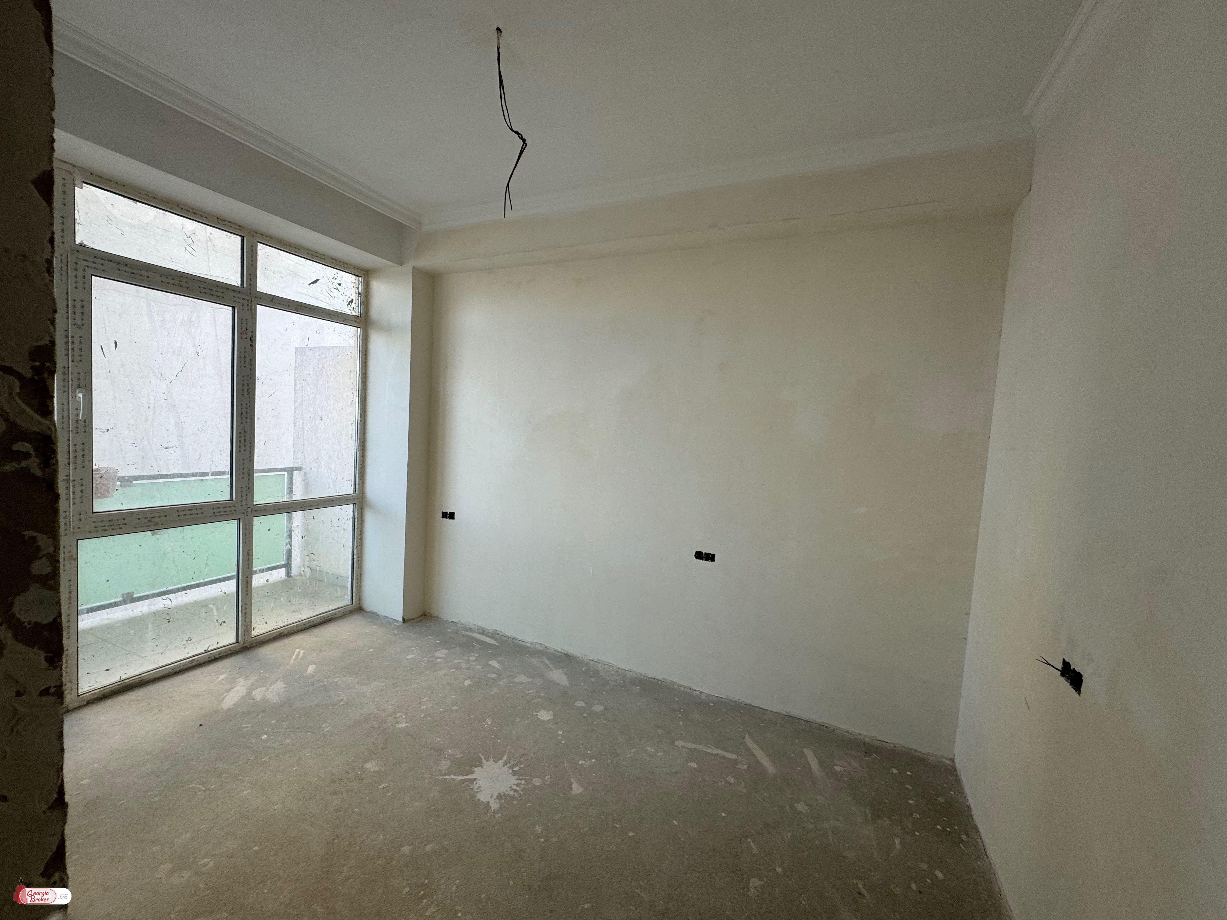 იყიდება ახალი გარემონტებული 4 ოთახიანი ბინა