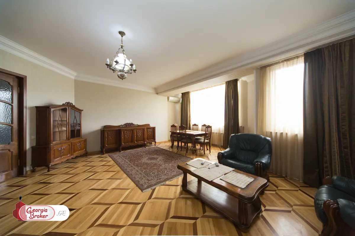 nearly repaired 4-room apartment for sale