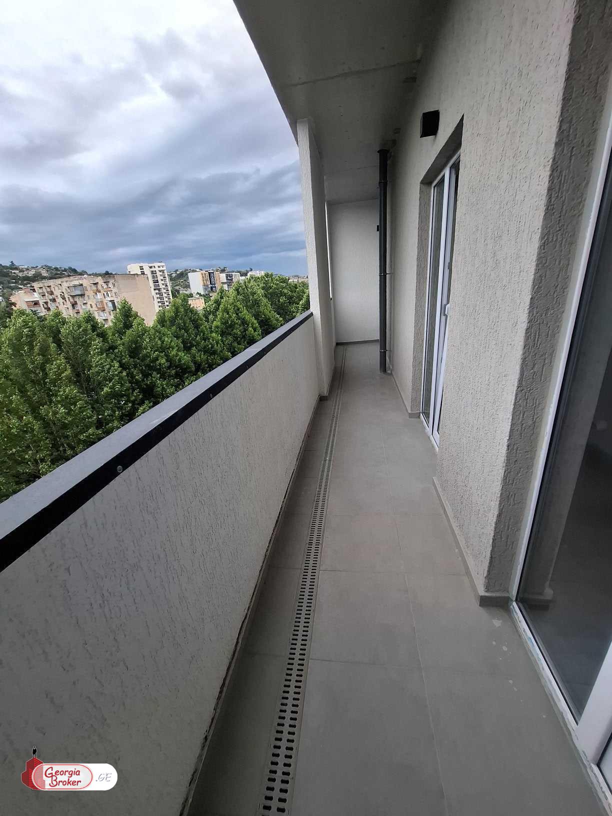 იყიდება ახალი გარემონტებული 3 ოთახიანი ბინა