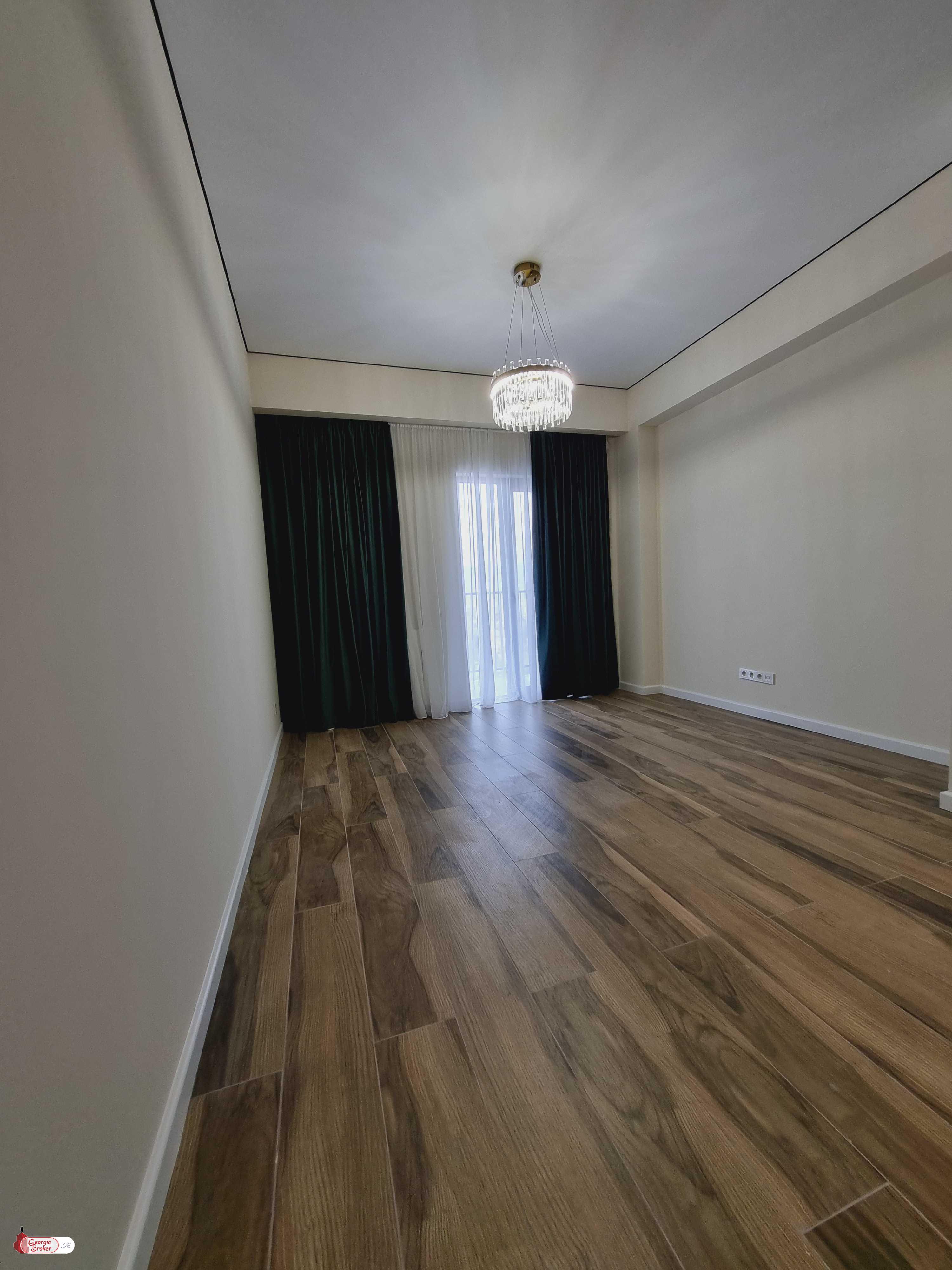 nearly repaired 3-room apartment for sale