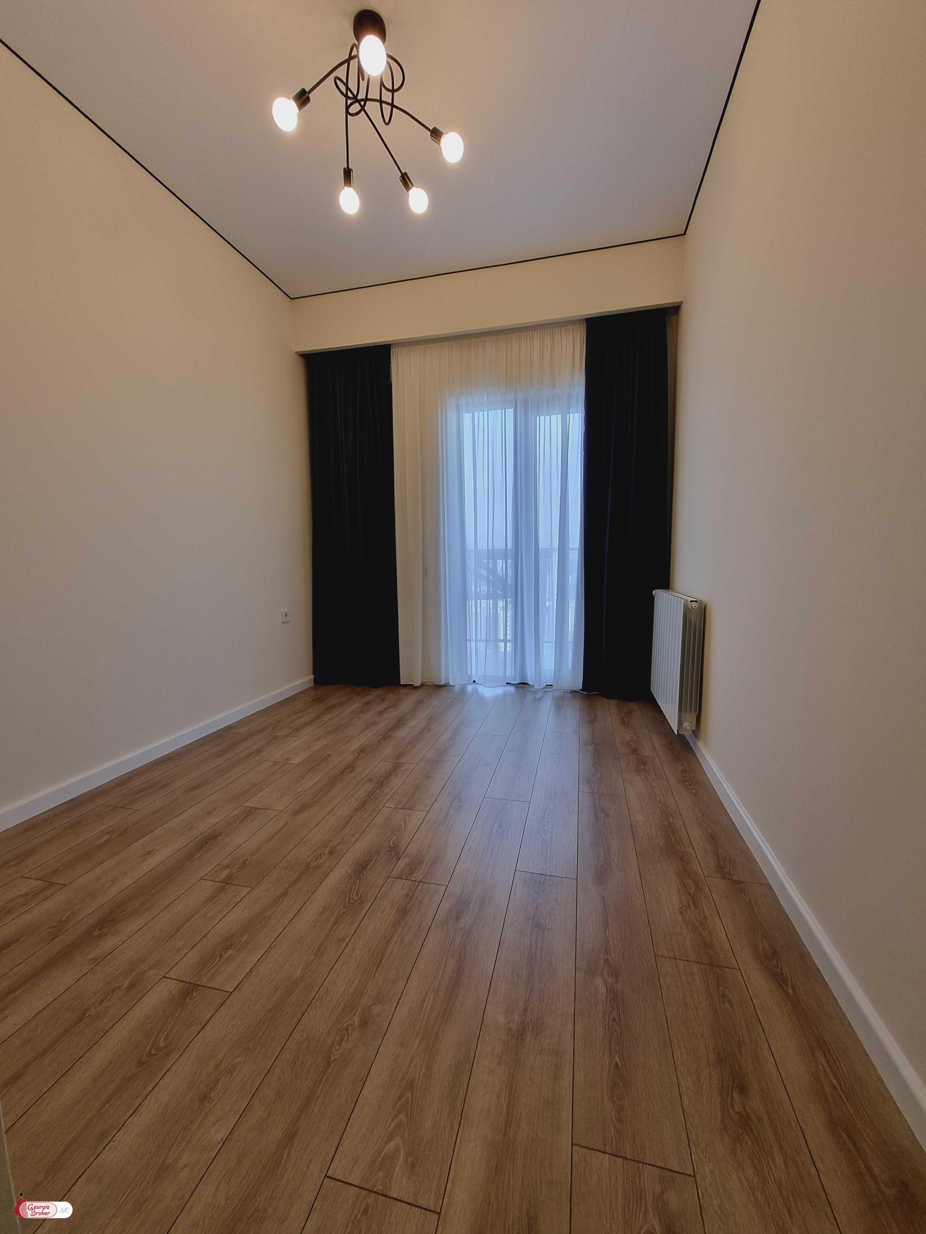 nearly repaired 3-room apartment for sale