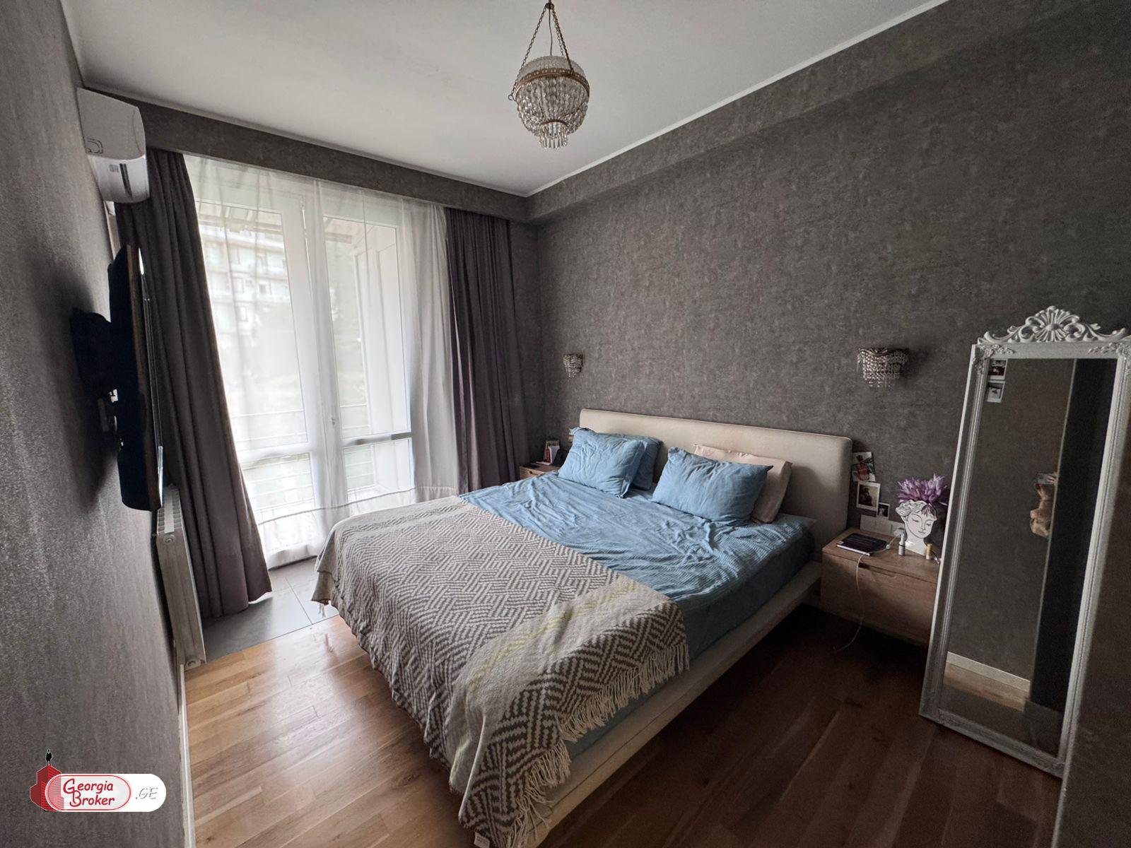 იყიდება ახალი გარემონტებული 3 ოთახიანი ბინა