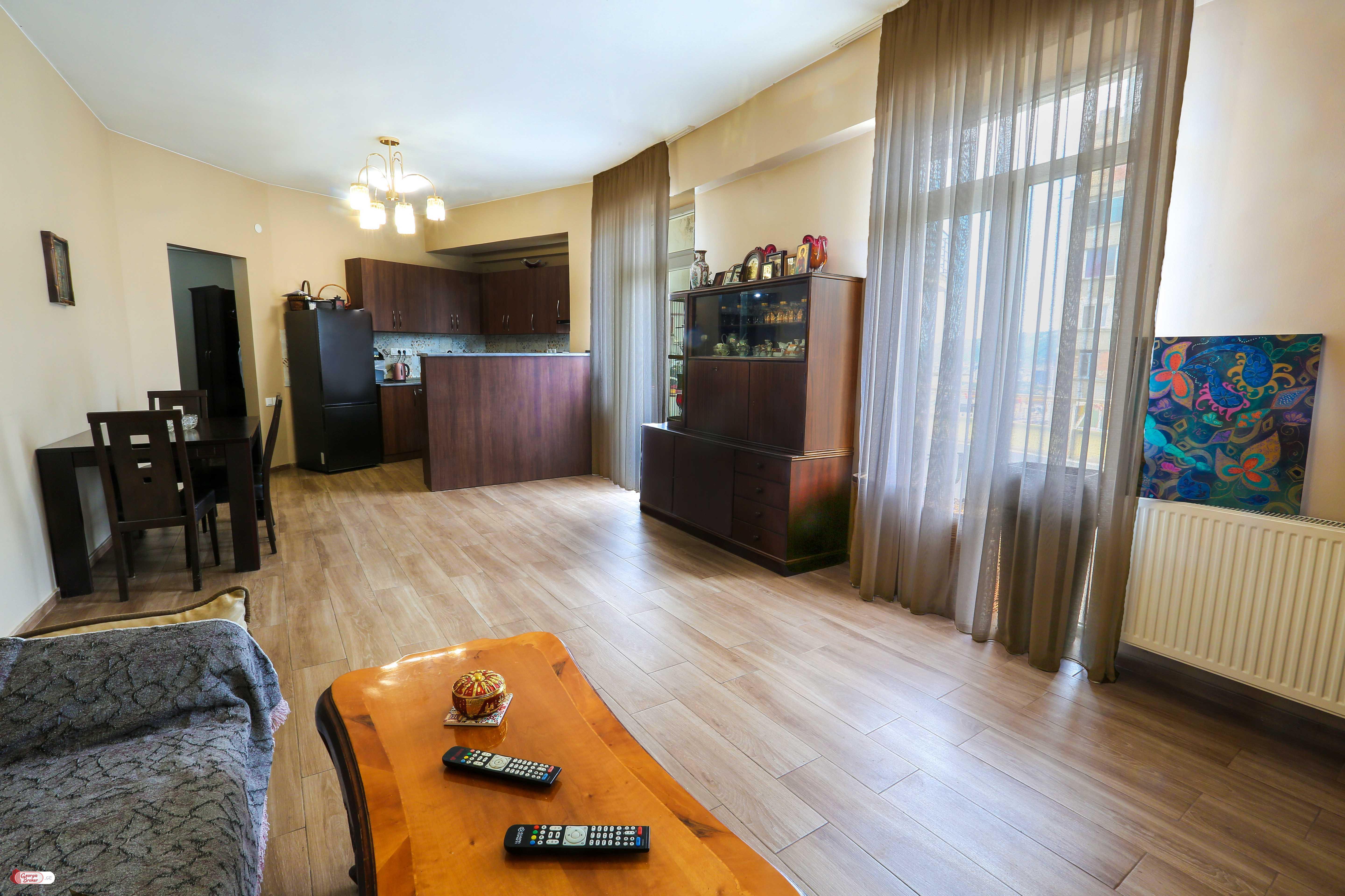 nearly repaired 4-room apartment for sale