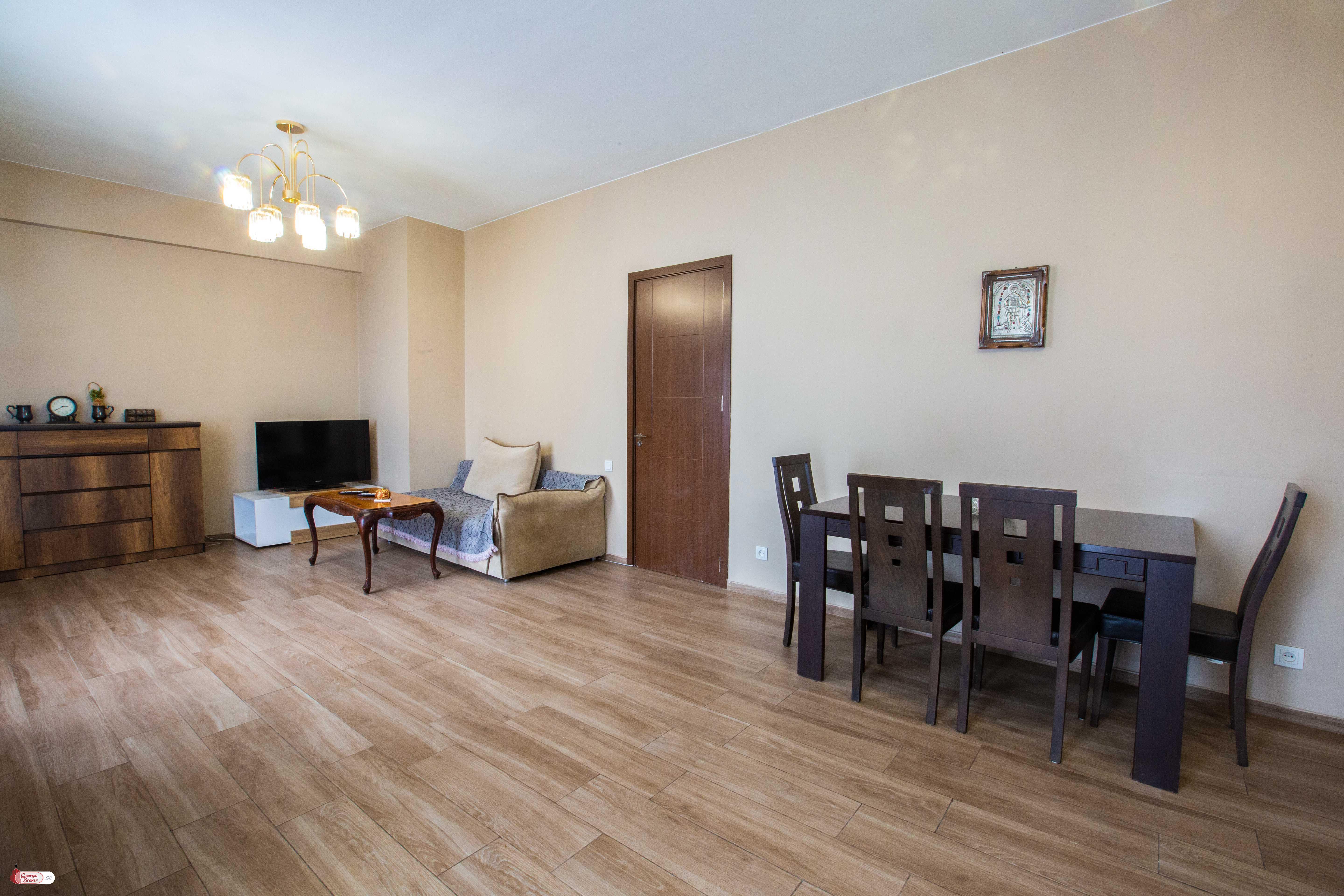 nearly repaired 4-room apartment for sale