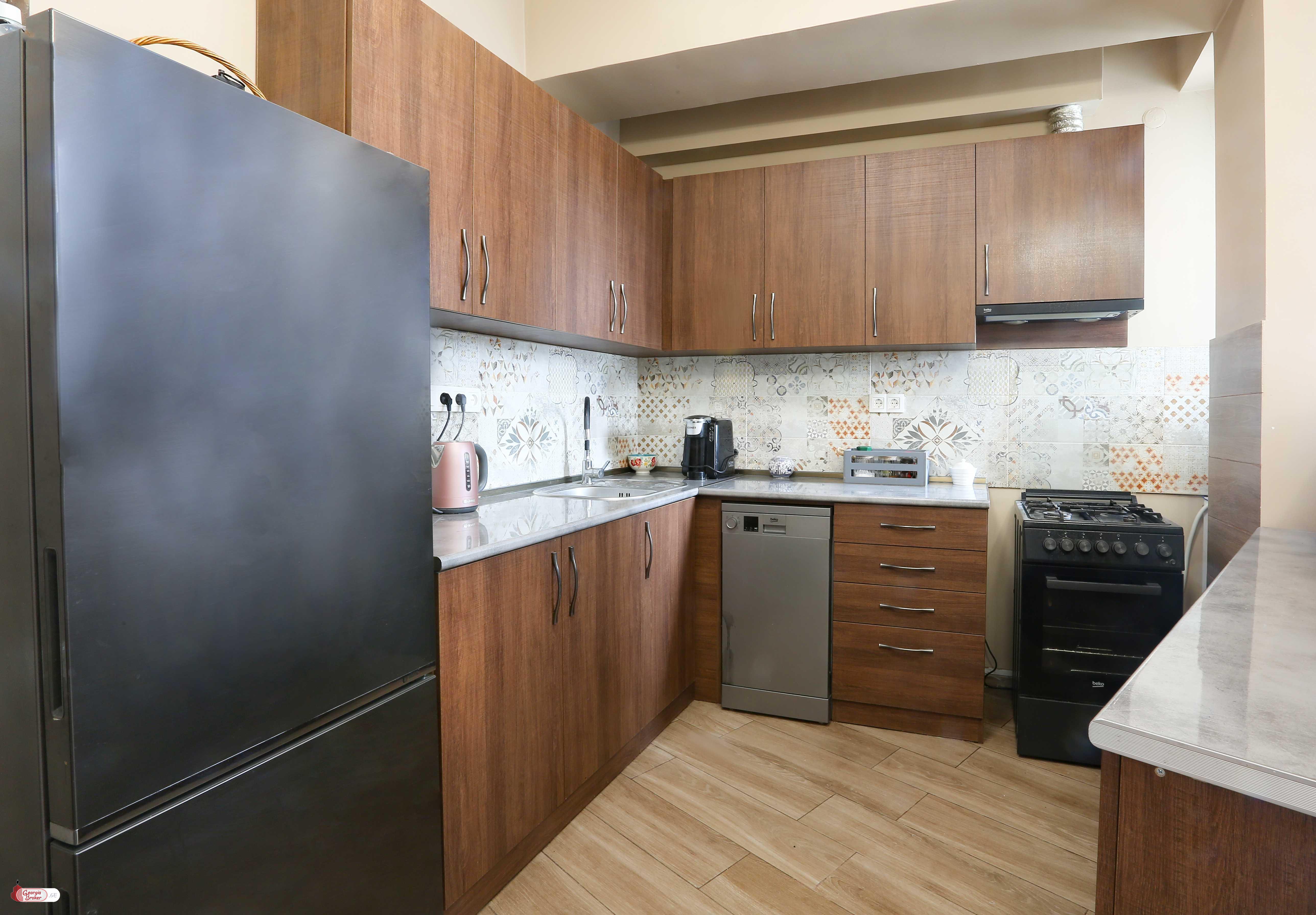 nearly repaired 4-room apartment for sale