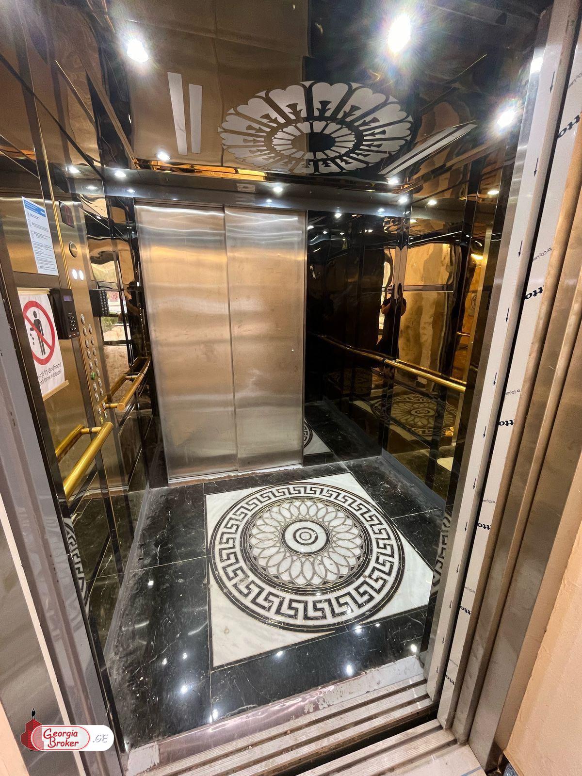 იყიდება ახალი გარემონტებული 2 ოთახიანი ბინა