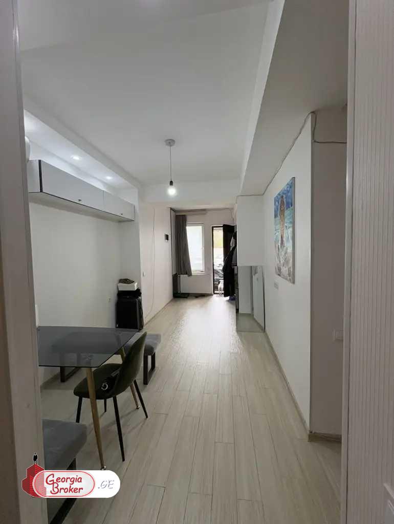 იყიდება ახალი გარემონტებული 3 ოთახიანი ბინა