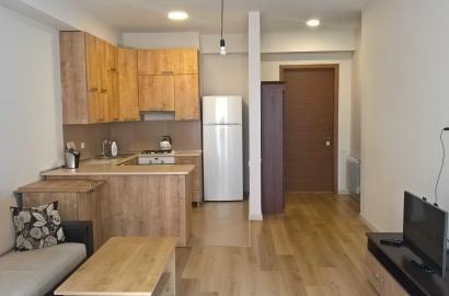 იყიდება ახალი გარემონტებული 2 ოთახიანი ბინა