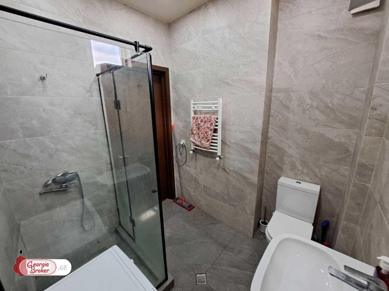 nearly repaired 4-room apartment for sale