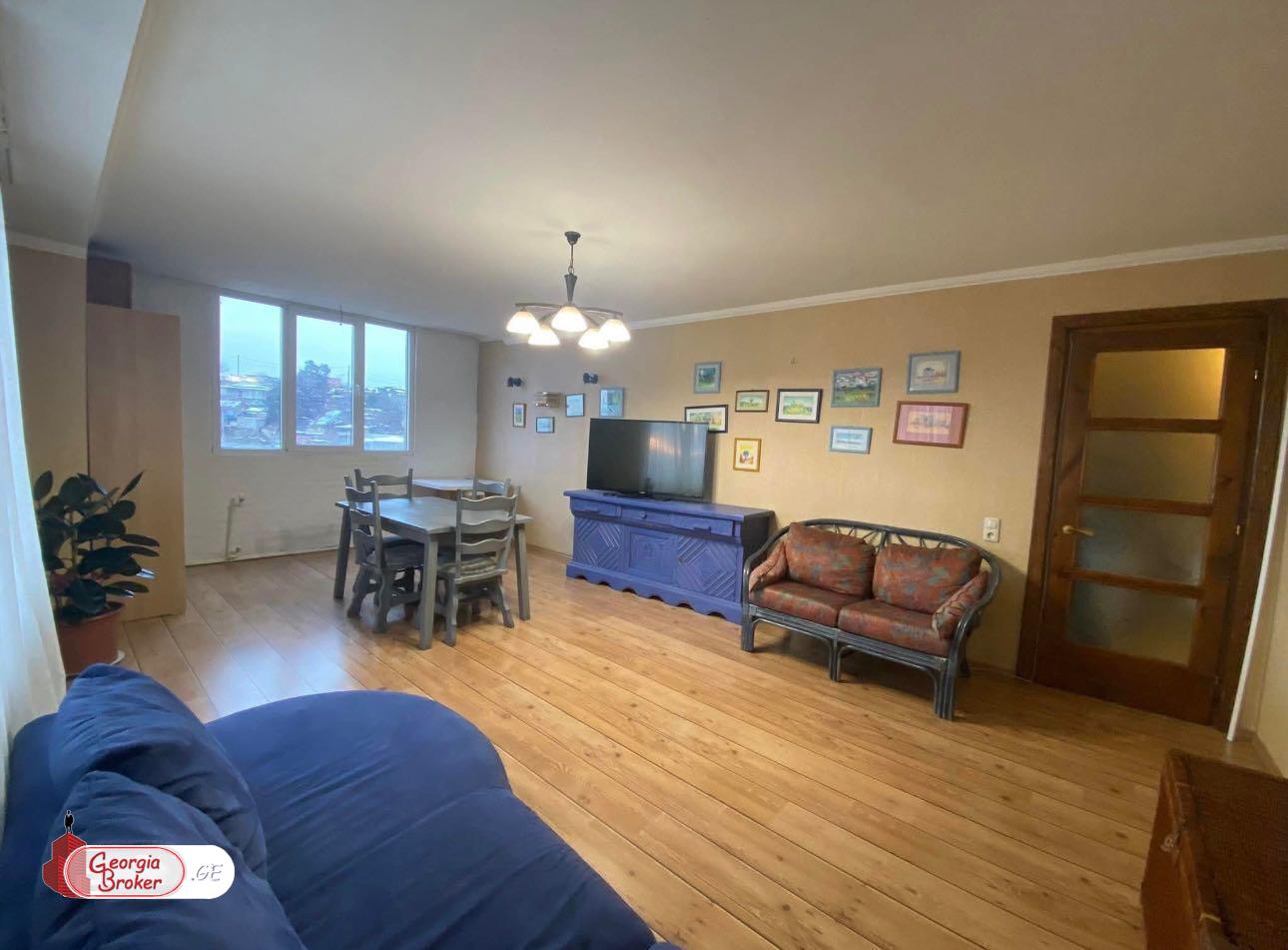 იყიდება ახალი გარემონტებული 2 ოთახიანი ბინა