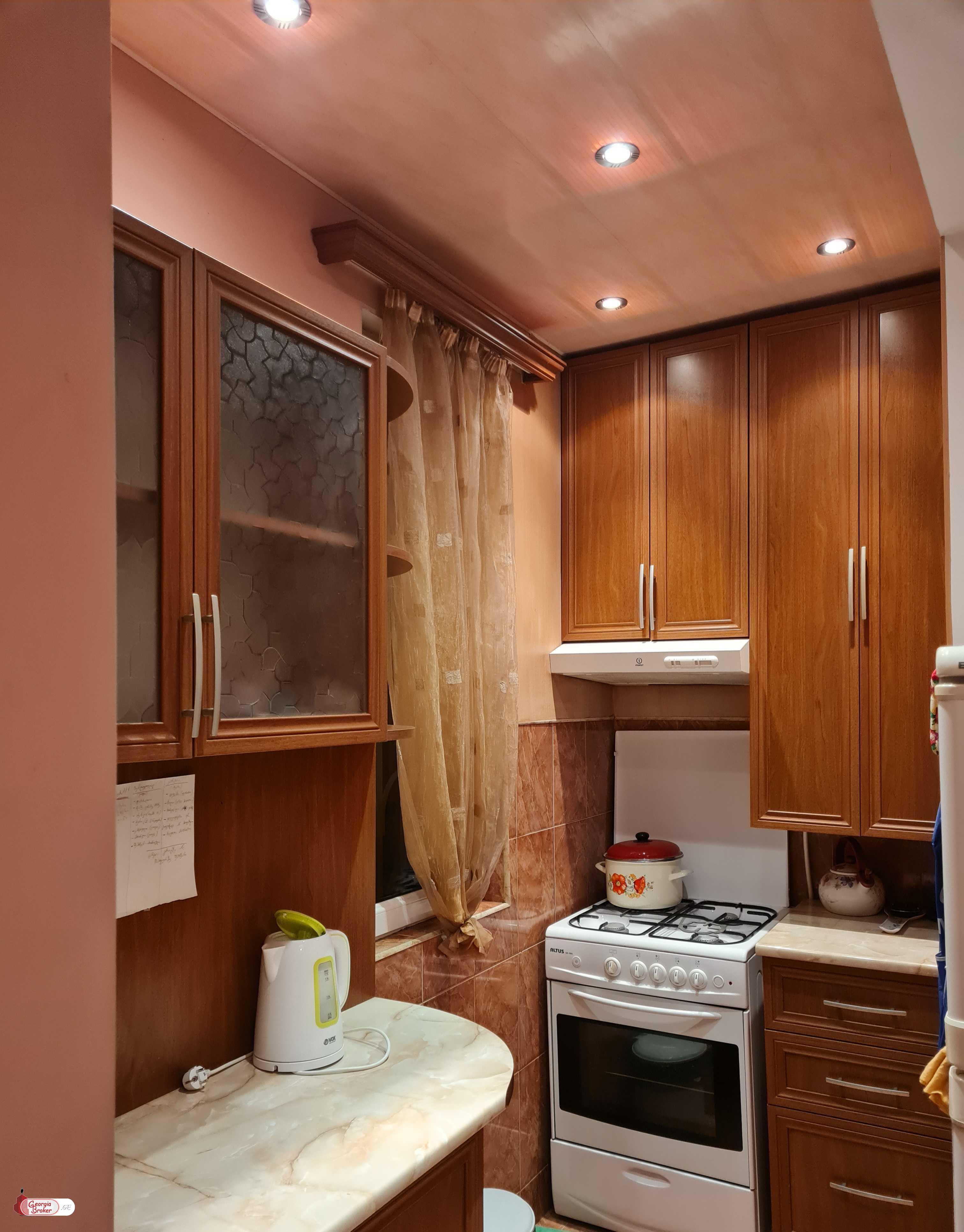 იყიდება ახალი გარემონტებული 3 ოთახიანი ბინა